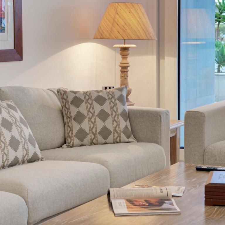 Luxury Beachfront Apt with Private Garden & Pool - Apartamento de 3 dormitorios con piscina privada - 56