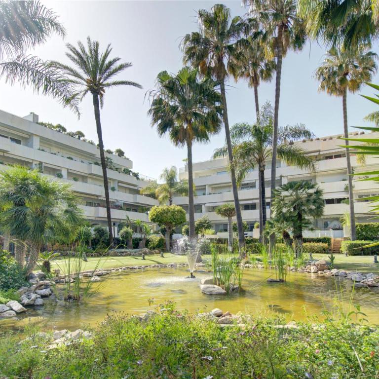 Luxury Beachfront Apt with Private Garden & Pool - Apartamento de 3 dormitorios con piscina privada - 43