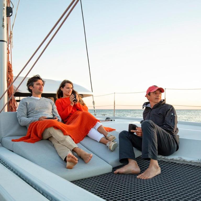 Private Luxury Catamaran Cruise - Mobile Home - 5