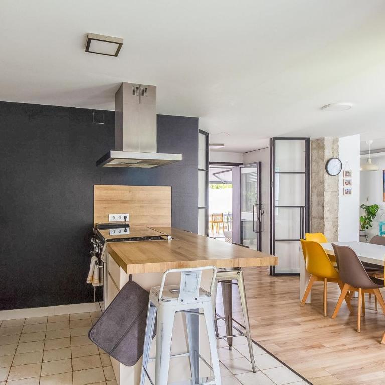 GuestReady - Valdelagrana Spacious: 300m to Beach - Casa - 39