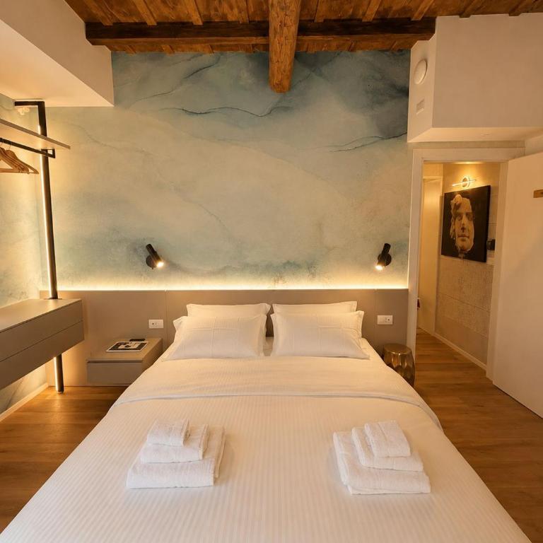Trevi Steps - Junior Suite - 4