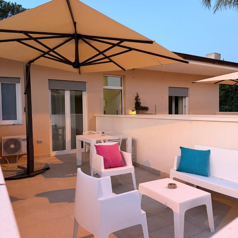 MareLuna - Your home by the sea - Camera Matrimoniale con Terrazza - 3