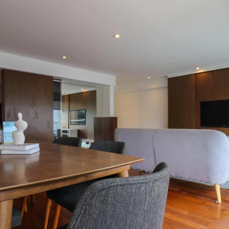 Deluxe 3BR Duplex with Balcony in Miraflores - Apartamento de 3 dormitorios con balcón - 9