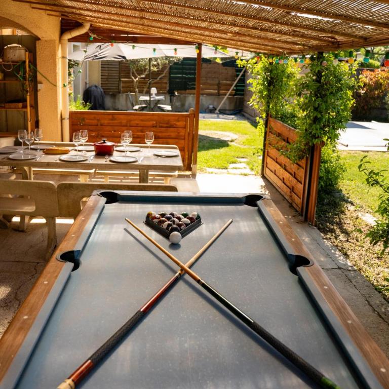 Maison au calme avec jardin et piscine - Maison 4 Chambres - 11