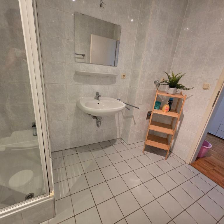 Balkon, Festungsblick - Stadtnahe Wohnung - Apartment mit 1 Schlafzimmer - 5