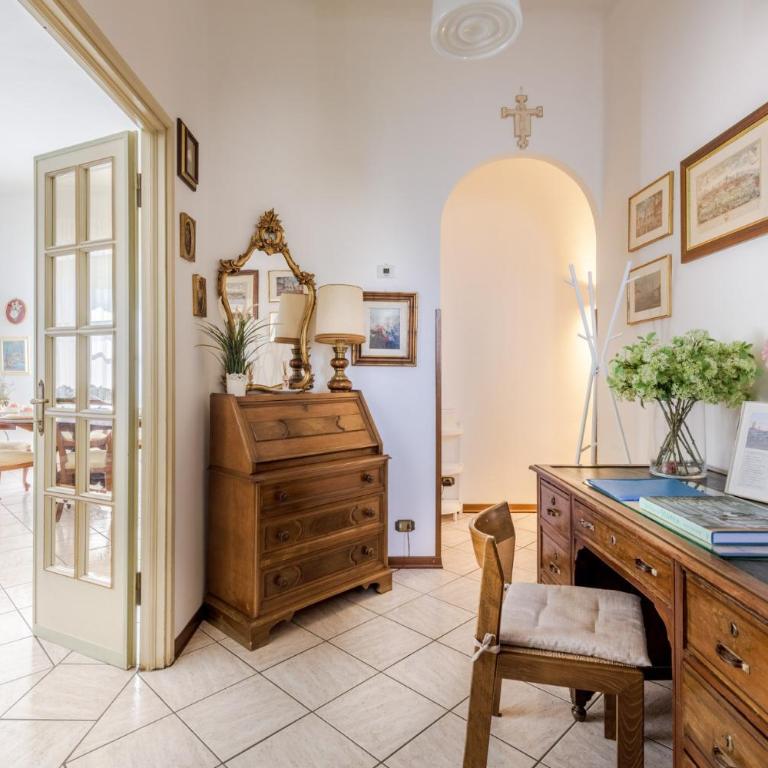 La Casa in Centro - Appartamento con Balcone - 31
