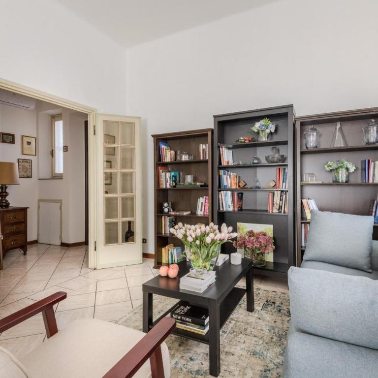 La Casa in Centro - Appartamento con Balcone - 3