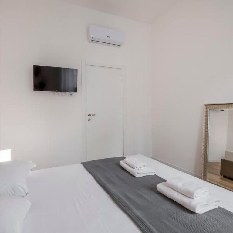 PREALPI1-Design Apt With Two Double Bedrooms - Two-Bedroom Apartment - 7