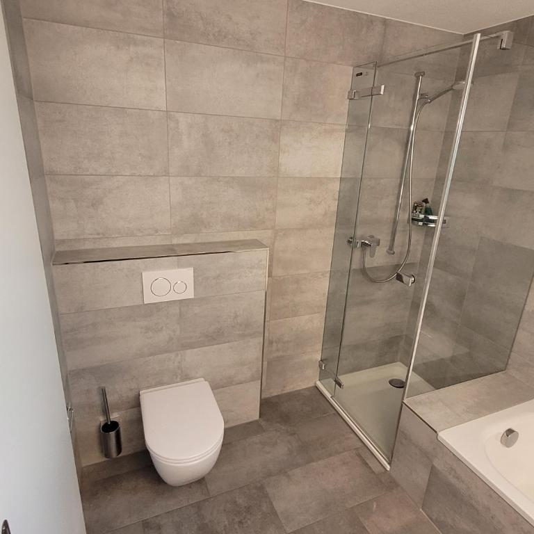 Garten-Wohnung in Adligenswil - Apartment mit 1 Schlafzimmer - 27