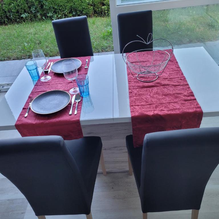 Garten-Wohnung in Adligenswil - Apartment mit 1 Schlafzimmer - 15