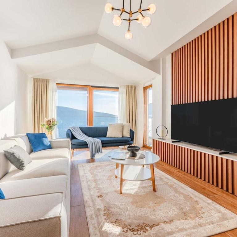 Elegant Seafront Apartment, Top Floor Oasis - Apartman sa 2 Spavaće Sobe - 4