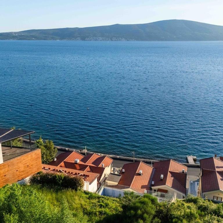 Elegant Seafront Apartment, Top Floor Oasis - Apartman sa 2 Spavaće Sobe - 5