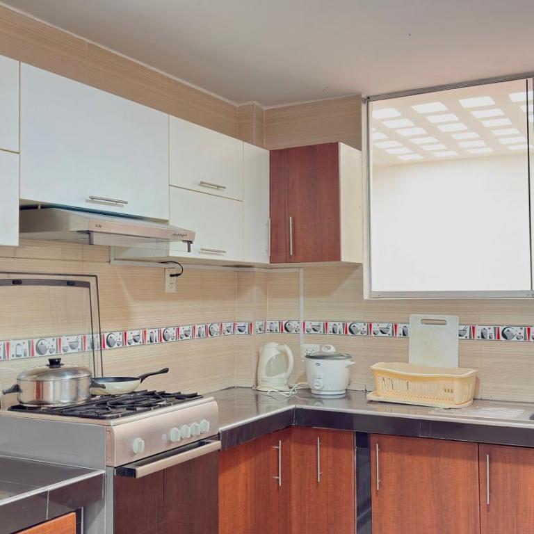 Gran depa económico 4hab la Molina tranquila - Apartment - 8