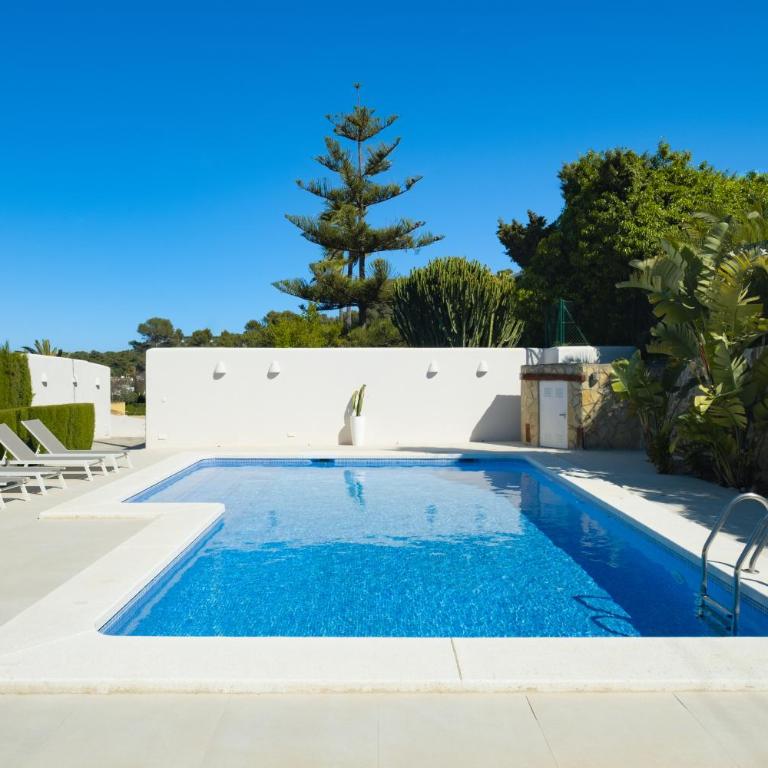 Villa Parakalo - Exclusive 5-bedroom Villa in Jávea - Five-Bedroom House - 3