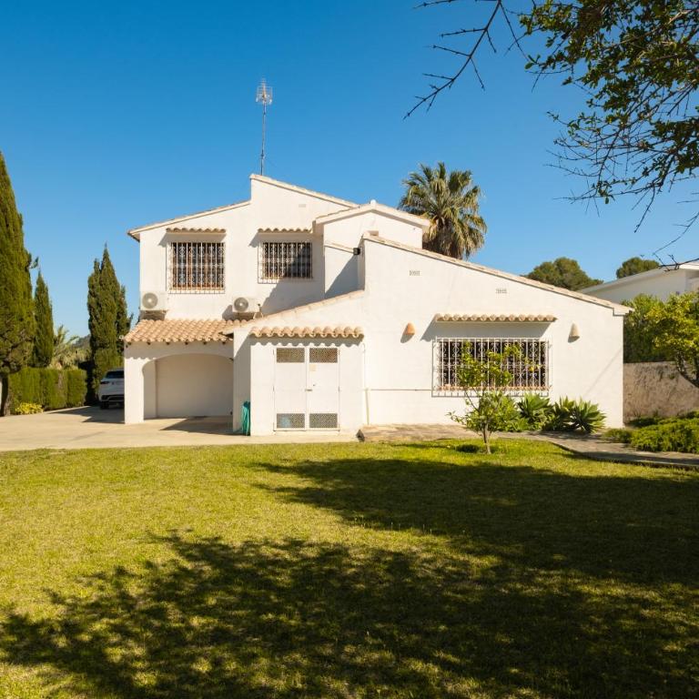 Villa Parakalo - Exclusive 5-bedroom Villa in Jávea - Five-Bedroom House - 37