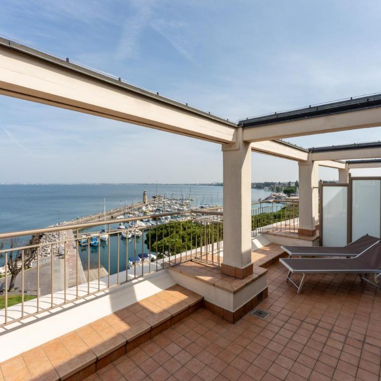 Hotel Vittorio - Superior Panorama Double Room with Terrace - 7