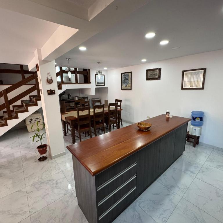 Casa con garaje privado - Apartamento de 3 dormitorios - 4