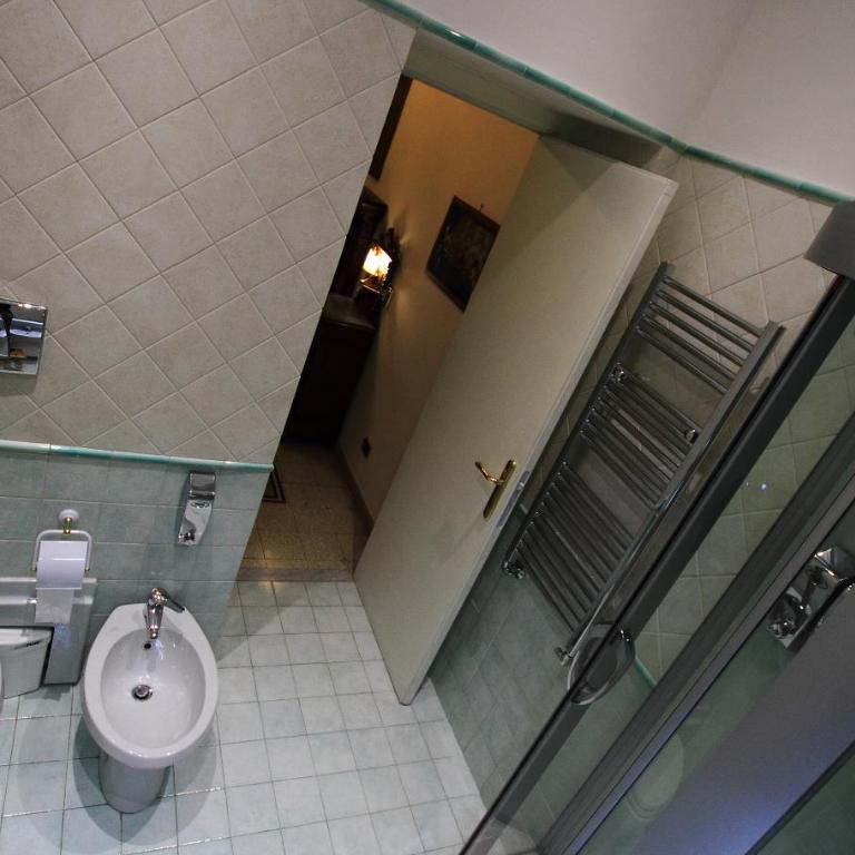 Central Domus Roma - Appartamento con 2 Camere da Letto - 9