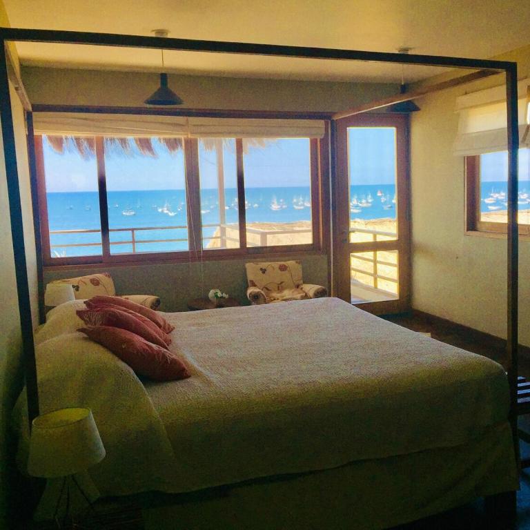 Flamenco Beach House with Pool, a Paradise - Villa - 14
