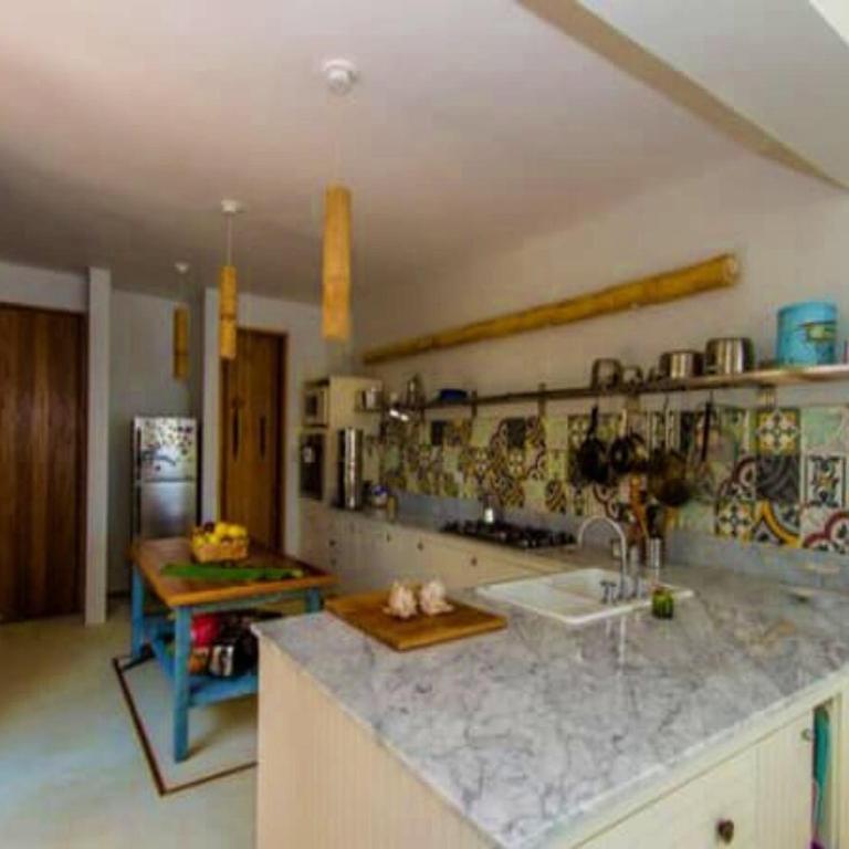 Flamenco Beach House with Pool, a Paradise - Villa - 56