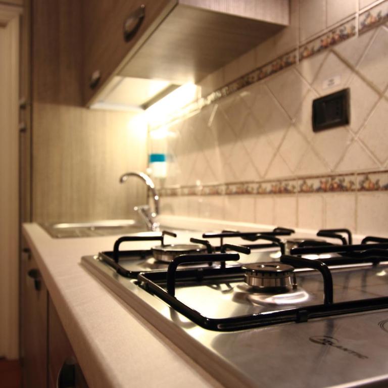 Central Domus Roma - Appartamento con 2 Camere da Letto - 44
