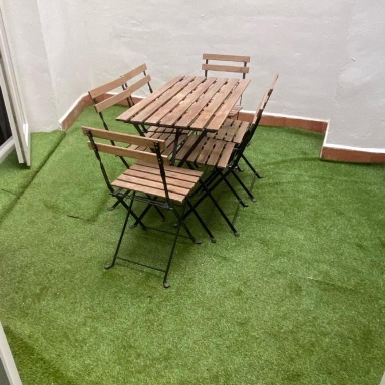 Enjoy Malaga Apartment with Terrace for 4 by turivida - Apartamento de 1 dormitorio - 4