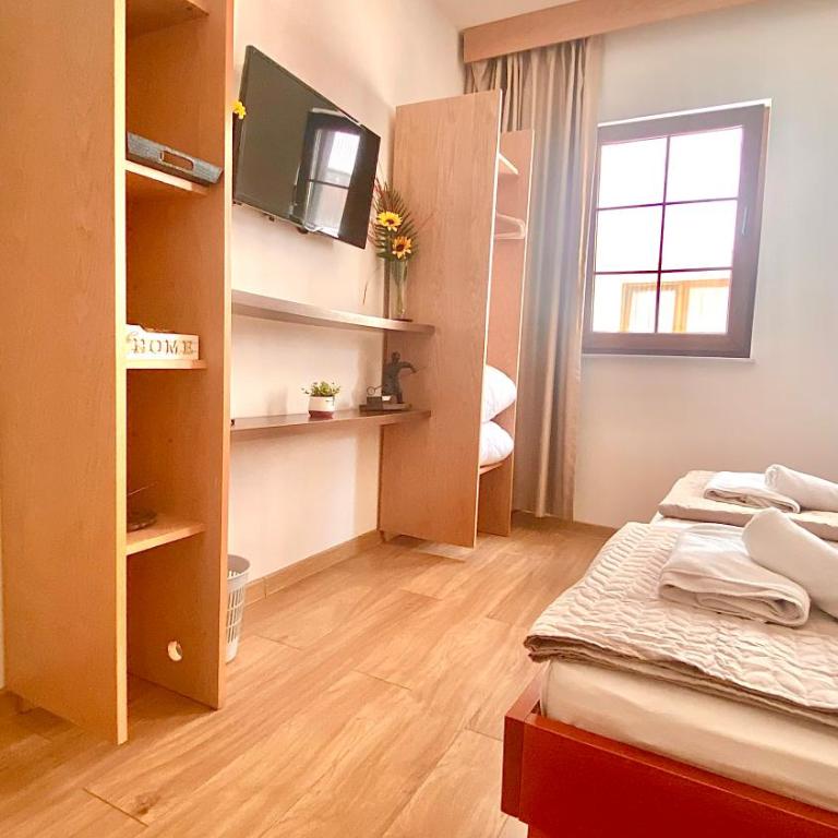 "VILLA DENY" Boutique HOTEL - included "FREE PARKING" - Standard Double Room - 10