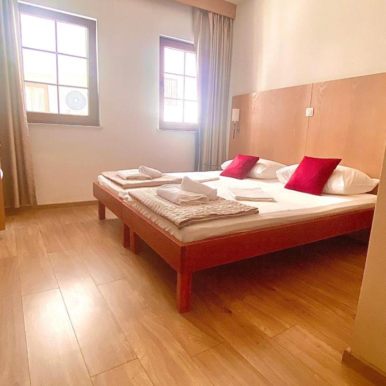 "VILLA DENY" Boutique HOTEL - included "FREE PARKING" - Standard Double Room - 15
