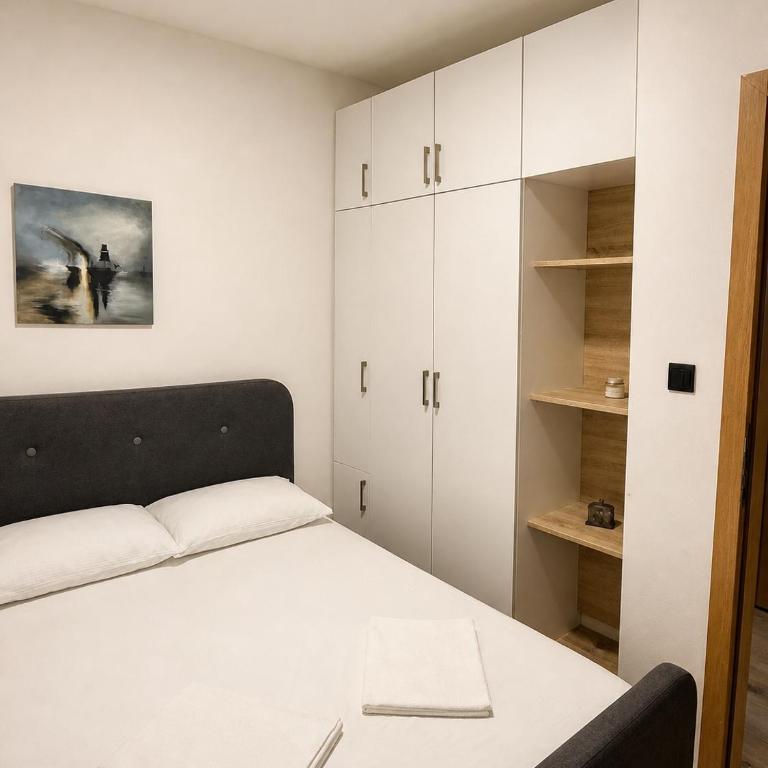 Soft Stay Apartment - Apartman sa 3 Spavaće Sobe - 8