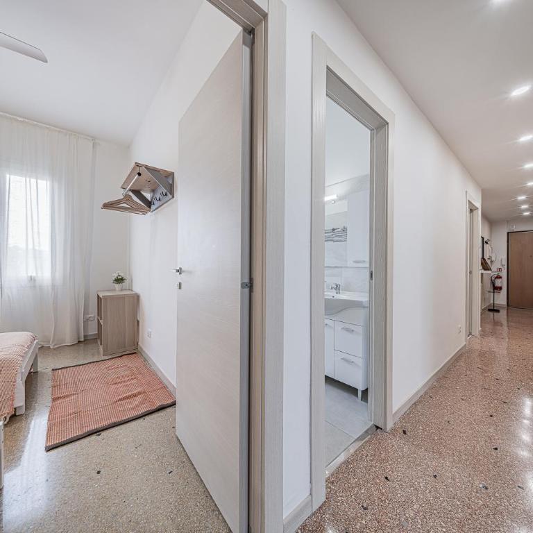 Sea Side - Beach 2 min - Free WiFi - Smart TV - Appartamento con 3 Camere da Letto - 14