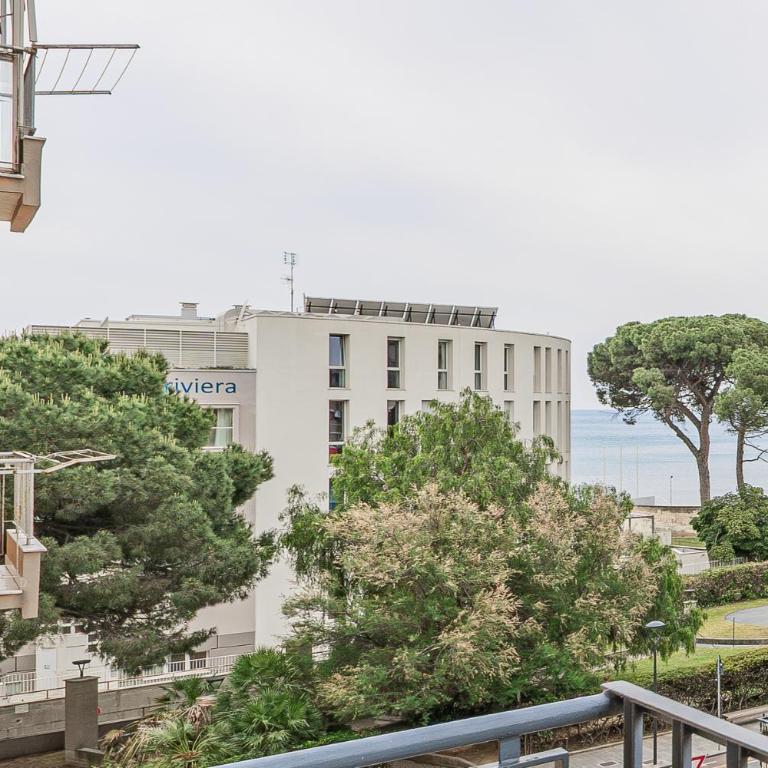 Sea Side - Beach 2 min - Free WiFi - Smart TV - Appartamento con 3 Camere da Letto - 7