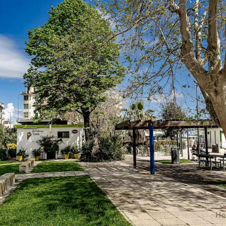 Sea Side - Beach 2 min - Free WiFi - Smart TV - Appartamento con 3 Camere da Letto - 31