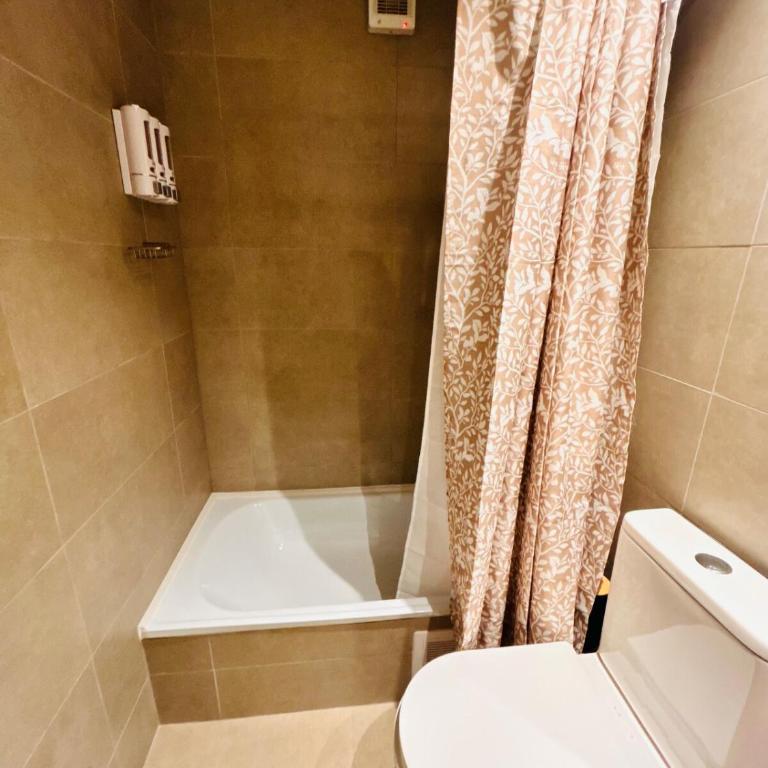 Moderno Depto cómodo y con Wifi - Frente al Metro - Apartamento de 1 dormitorio - 4