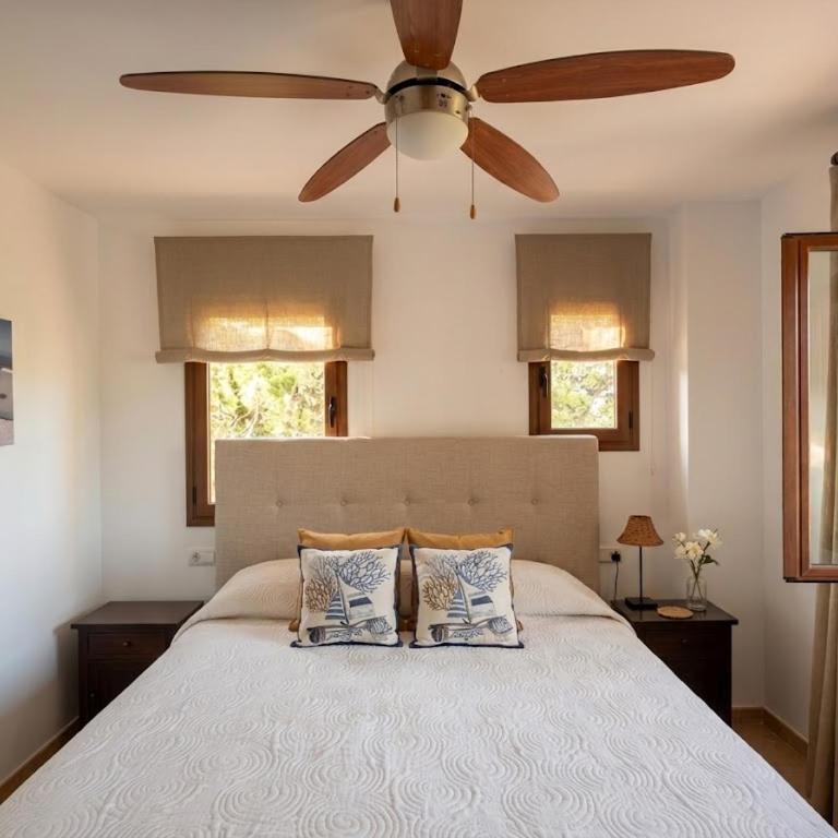 Casa Diana jardín privado piscina familia - Apartamento de 2 dormitorios con vistas al jardín - 13