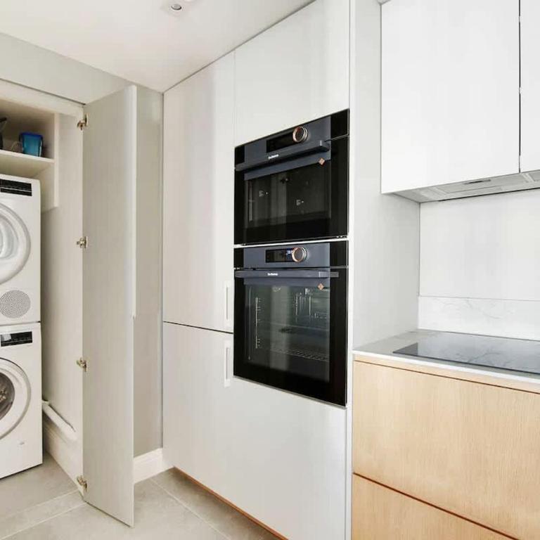 Wonderful apartment 3bedr Saint Honoré - Appartement 3 Chambres - 32