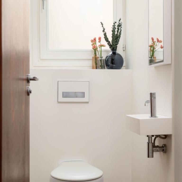 Champs Elysées Stylish Flat 2BR 6PPL - Two-Bedroom Apartment - 26