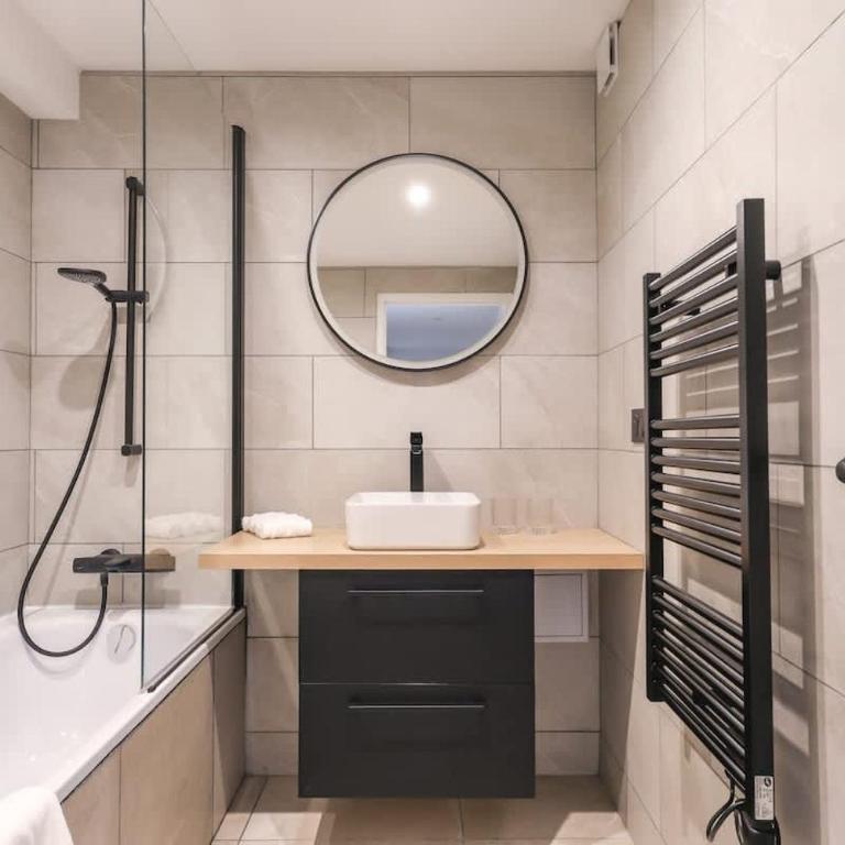 Urban Retreat Brand-New Duplex 2-Bedroom - Appartement 2 Chambres - 9