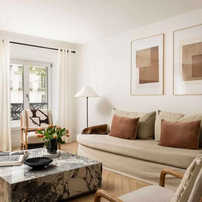 Brand New 3 Bedrooms Facing Madeleine St Honoré - Appartement 3 Chambres - 2