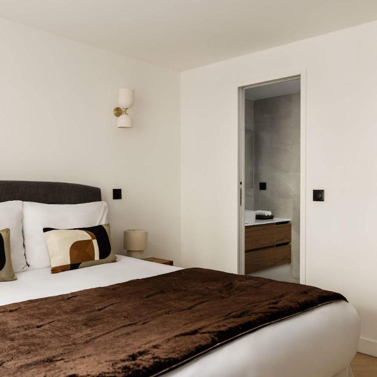 Brand New 3 Bedrooms Facing Madeleine St Honoré - Appartement 3 Chambres - 6