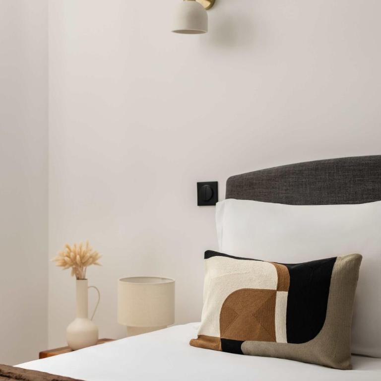Brand New 3 Bedrooms Facing Madeleine St Honoré - Appartement 3 Chambres - 7