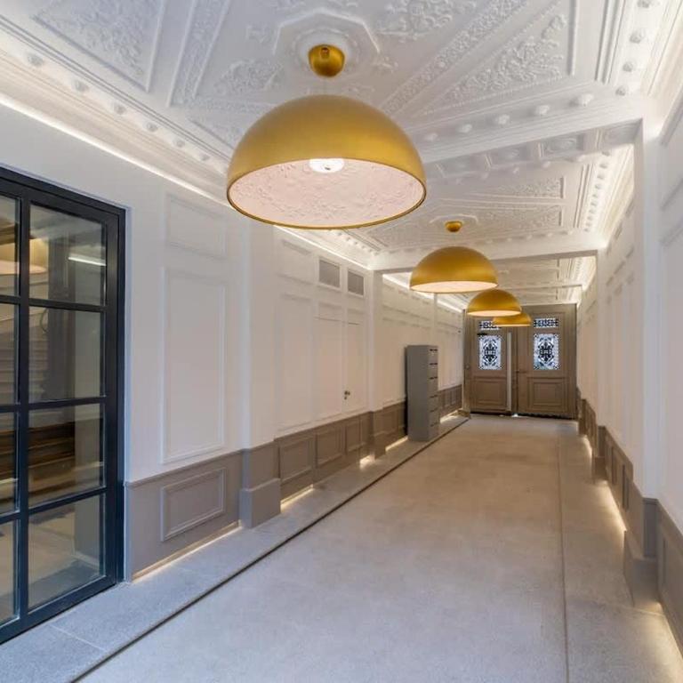 Brand New 3 Bedrooms Facing Madeleine St Honoré - Appartement 3 Chambres - 28