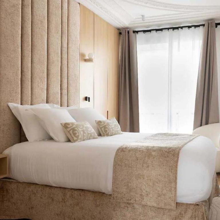 Chic Apartment with AC 3BR 6P Palais Garnier - Three-Bedroom Apartment - 10