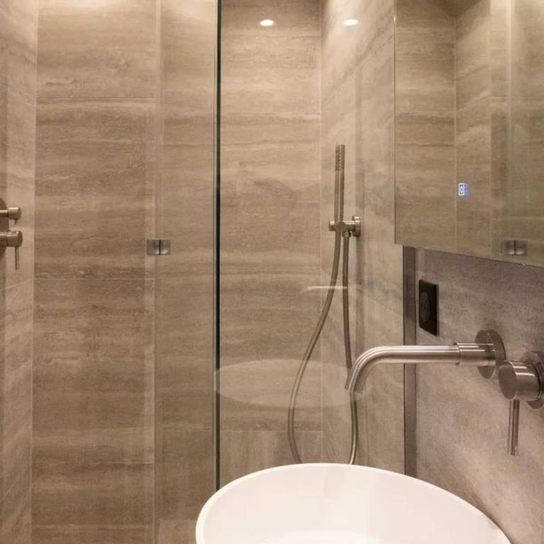 Chic Apartment with AC 3BR 6P Palais Garnier - Three-Bedroom Apartment - 8