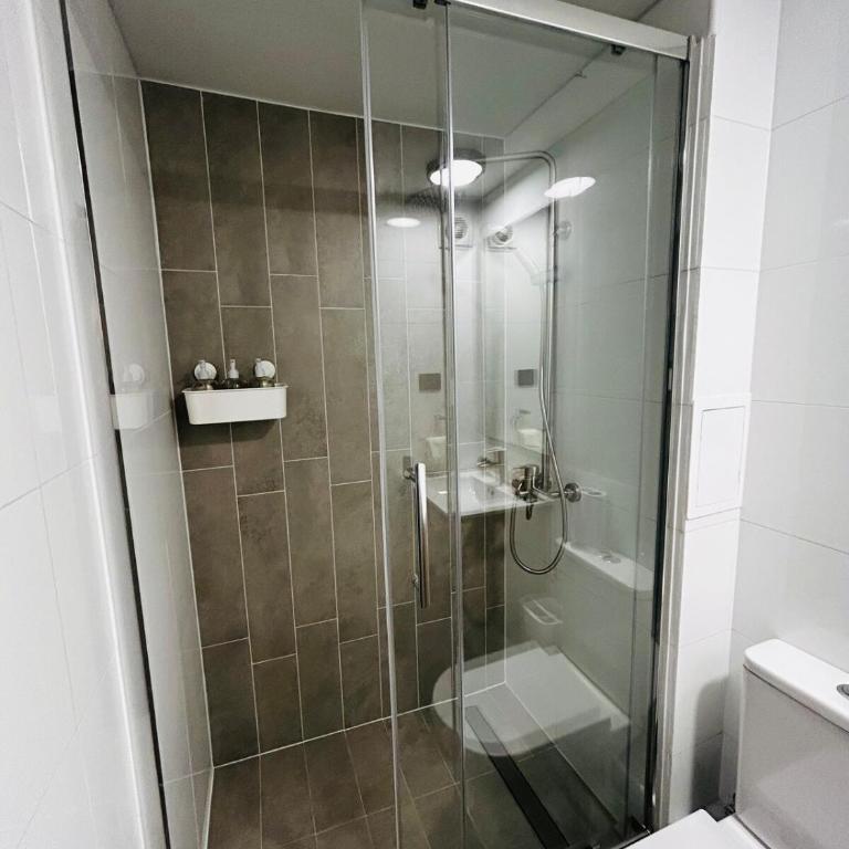 Studio Full Equipado Cerca del Metro - Apartamento de 1 dormitorio - 9