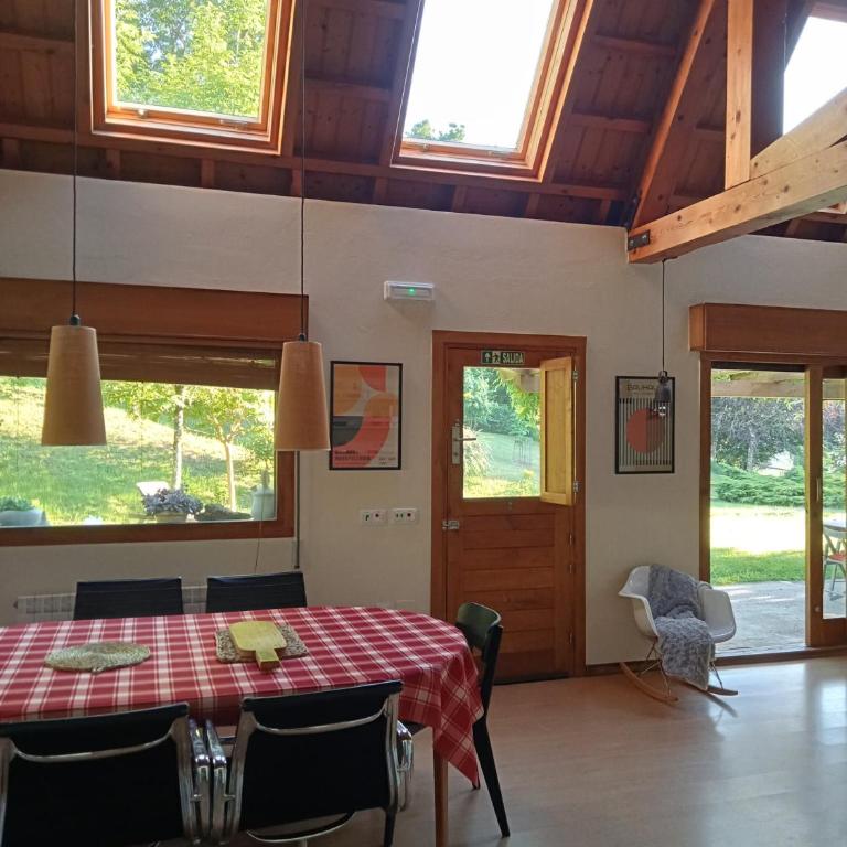 Casa en Cangas de Onis - Casa de 2 dormitorios - 11