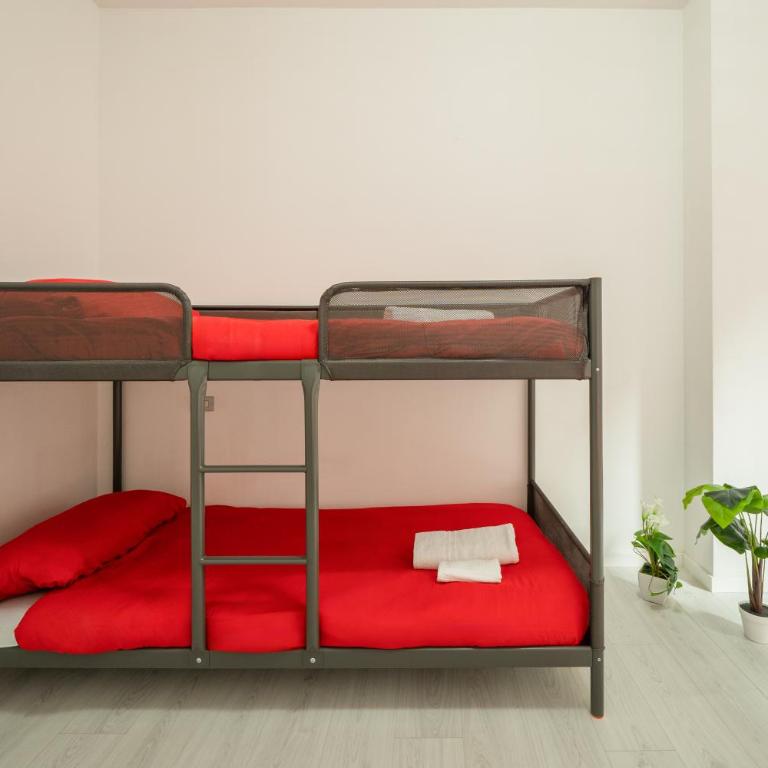 Como, Swiss 5 min - Lake at 10 min - Wifi, Parking - Appartamento con 3 Camere da Letto e con Vista - 15