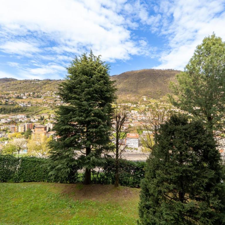 Como, Swiss 5 min - Lake at 10 min - Wifi, Parking - Appartamento con 3 Camere da Letto e con Vista - 39