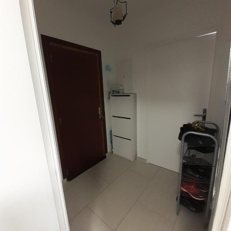 Studio lumineux parking privé 2mn plage et Sanary - Appartamento Monolocale con Letto Queen-Size - 20