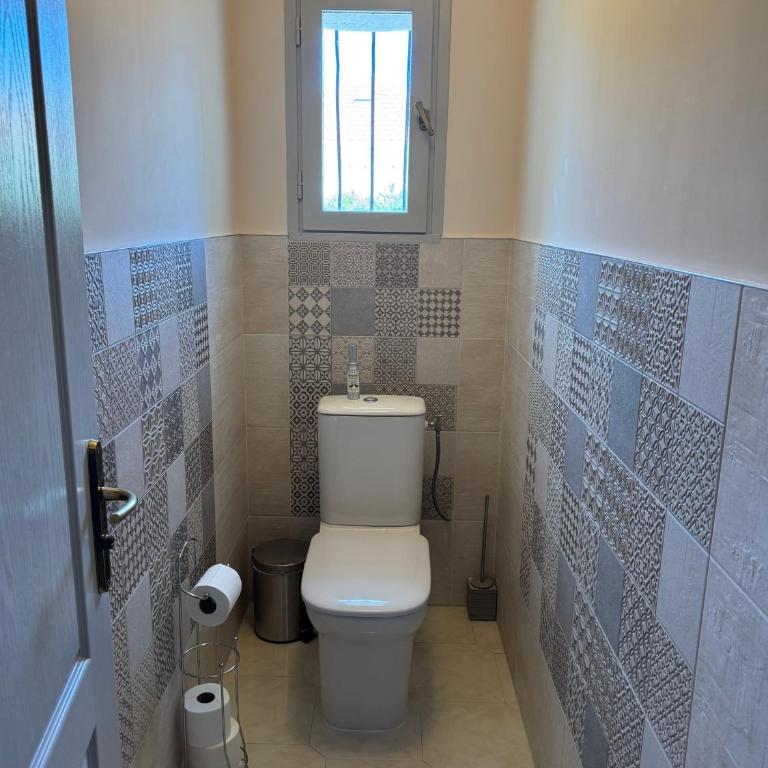 Elegant Cannes Villa 4-5 Bedrooms Walk to Palais & Beaches - Villa - 19