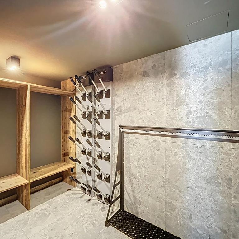 Chalet Solarys 12 personnes 5 chambres & 5 SDB bord ruisseau - Chalet - 38